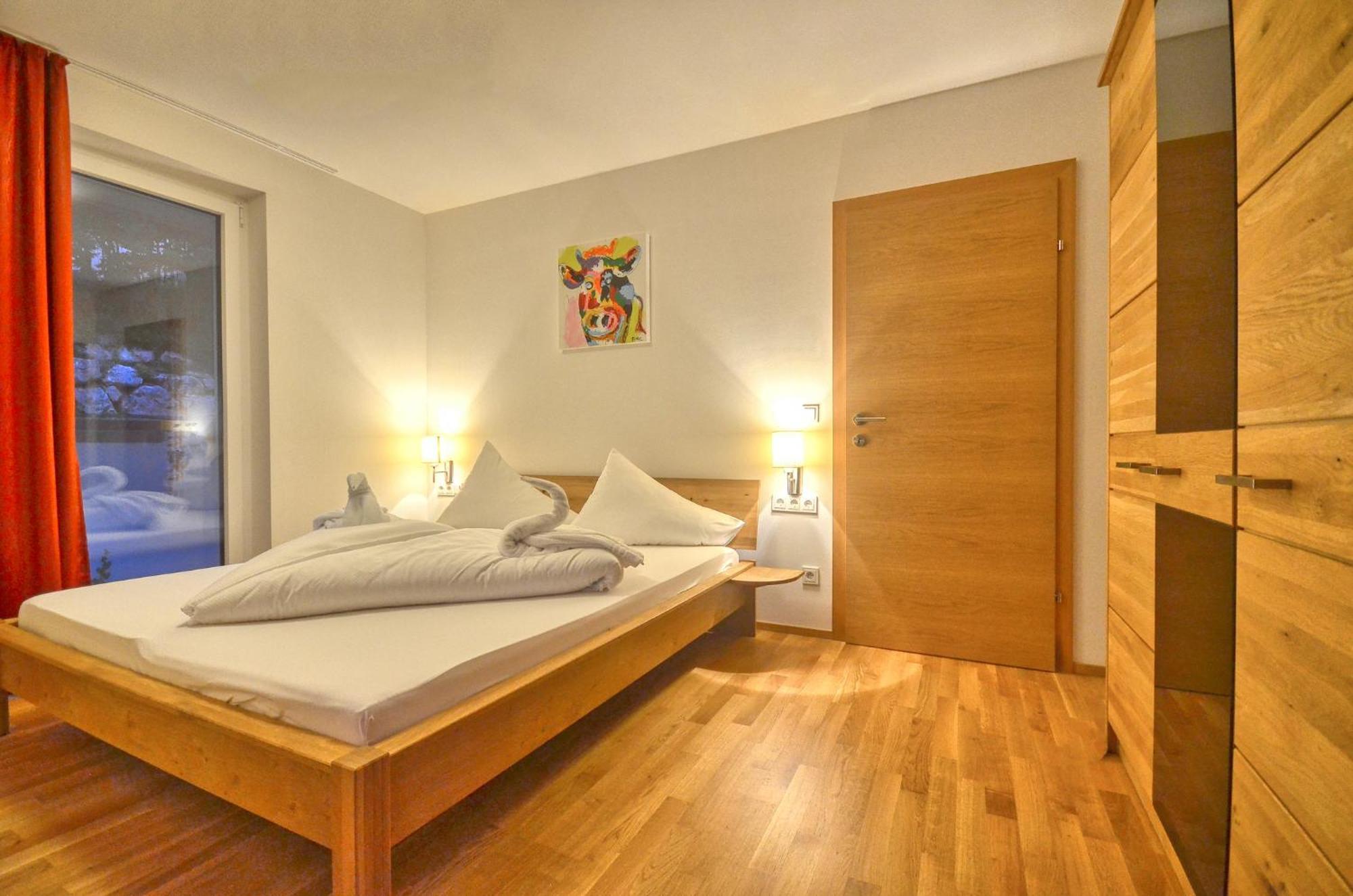 Alpin & Seeresort Top 10 - By Alpen Apartments Zell am See Exterior photo